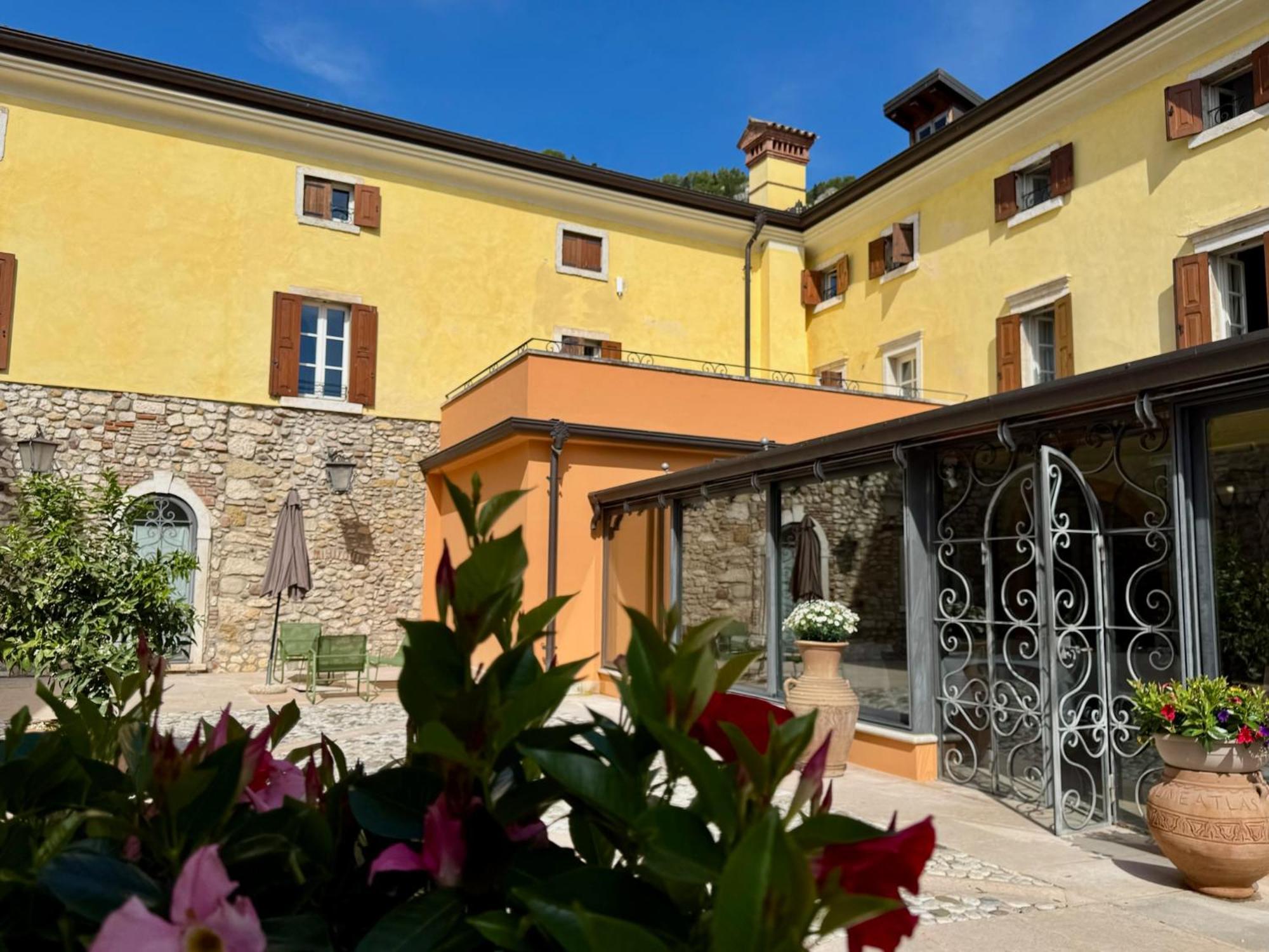 Corte Impero Hotel & Restaurant Affi Exterior foto