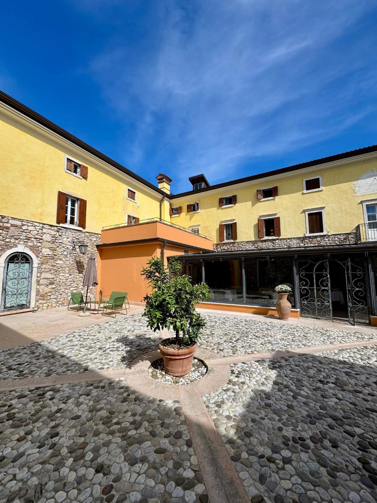 Corte Impero Hotel & Restaurant Affi Exterior foto
