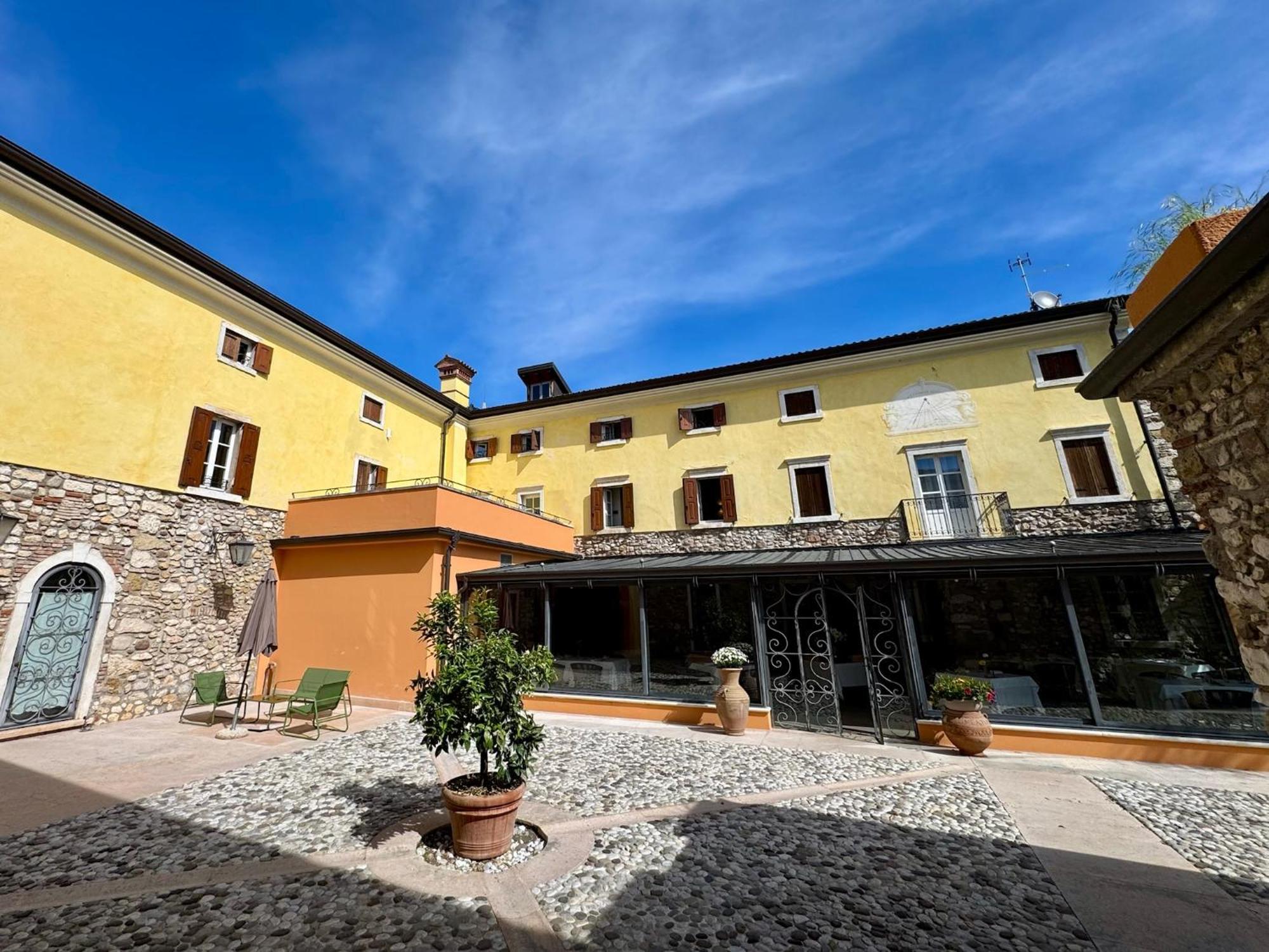 Corte Impero Hotel & Restaurant Affi Exterior foto